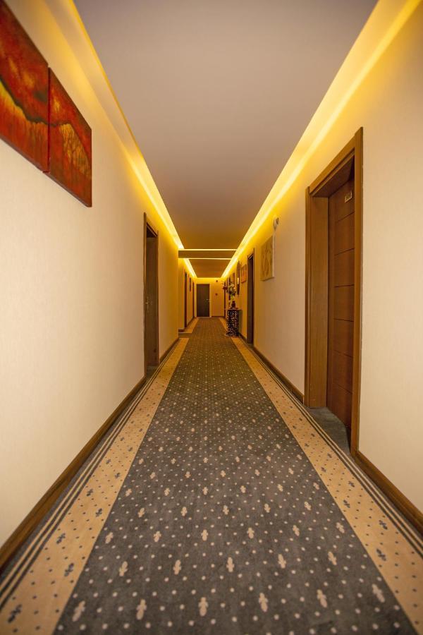 Jolnar Garden Hotel Macka Kültér fotó