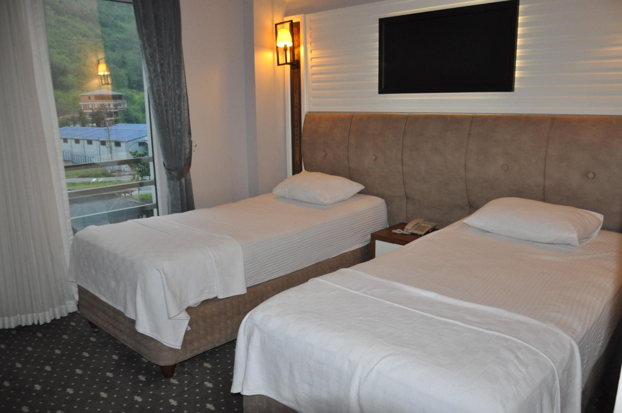 Jolnar Garden Hotel Macka Kültér fotó